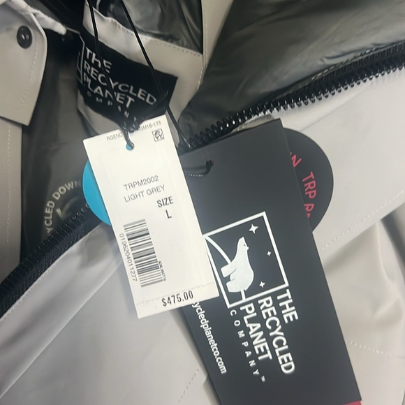 The Recycled Planet Company Norwalk Water Repellent Recycled Down Parka - Picture 11 of 11